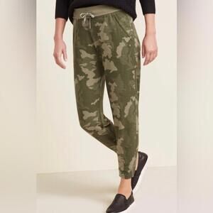 NWT Prana Cozy Up Ankle Jogger Pant in Sage Camouflage Size Small $89